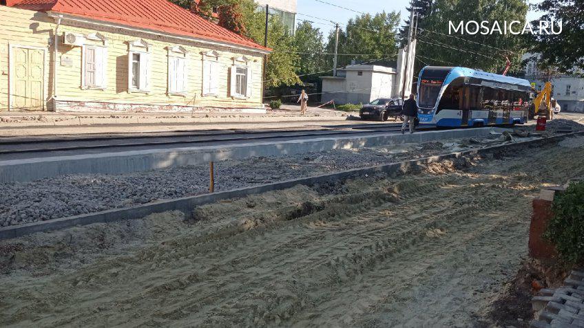 автора